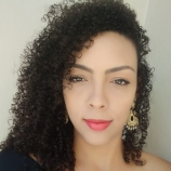 diz, Charlene Silva, Assistente Social